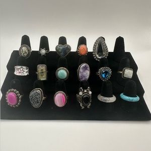 CLOSEOUT PRICING NEED TO SELL SIZE 8